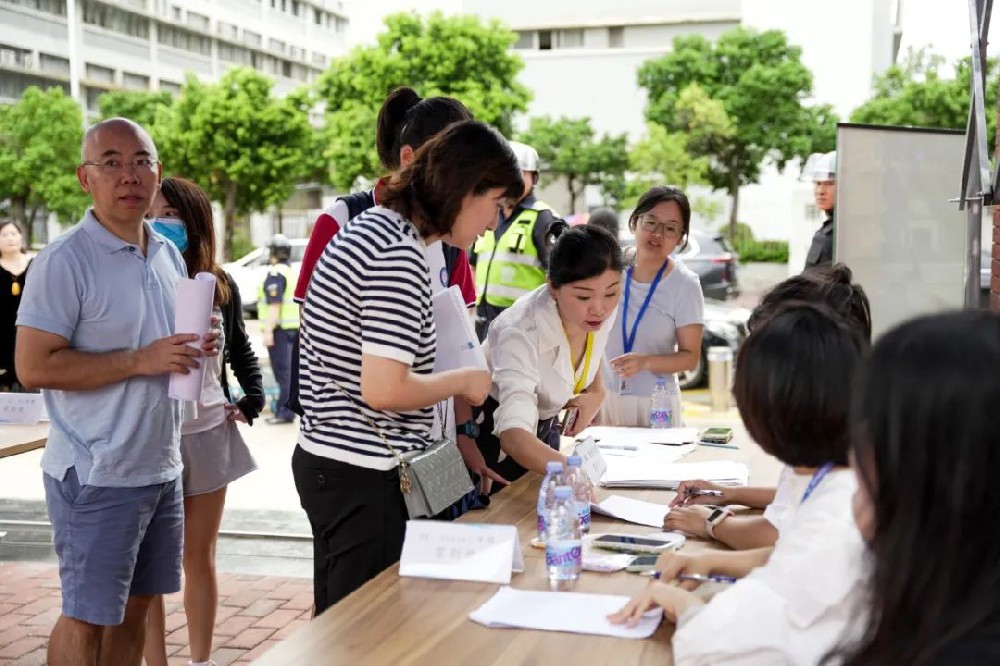 满“新”欢喜遇见你，SIA迎新Party来啦