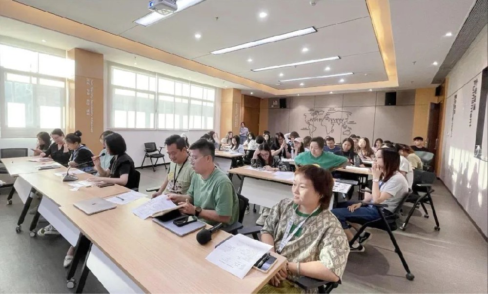 藏不住了！国际学校的创新班会是这样“磨”出来的