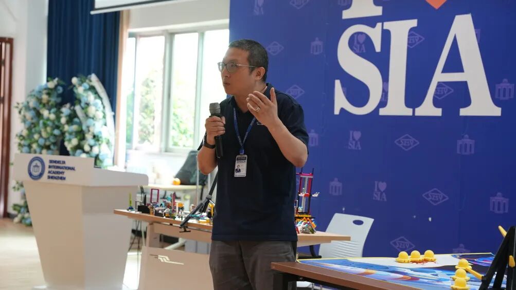 【新哲研创】 | 华南机器人竞赛教练齐聚新哲，一场分享会背后的工程教育实力